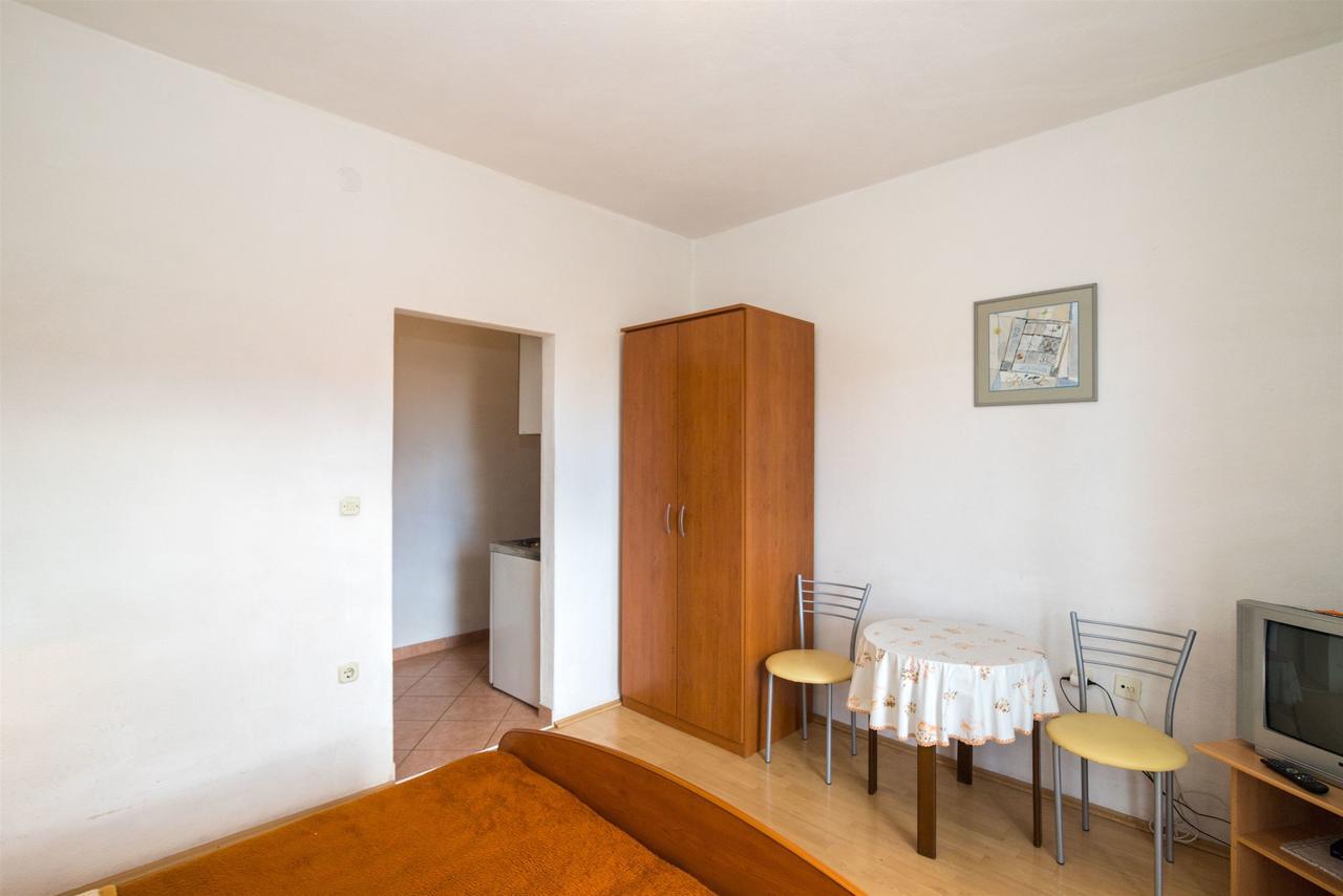 Apartments Zeljko Makarska Buitenkant foto
