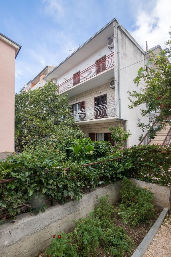 Apartments Zeljko Makarska Buitenkant foto